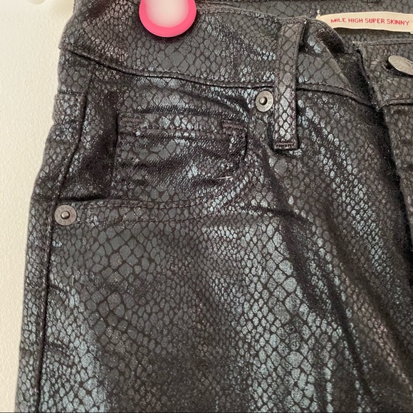 Levis Snakeskin Black Mile High Super Skinny Jeans - Picture 5 of 12